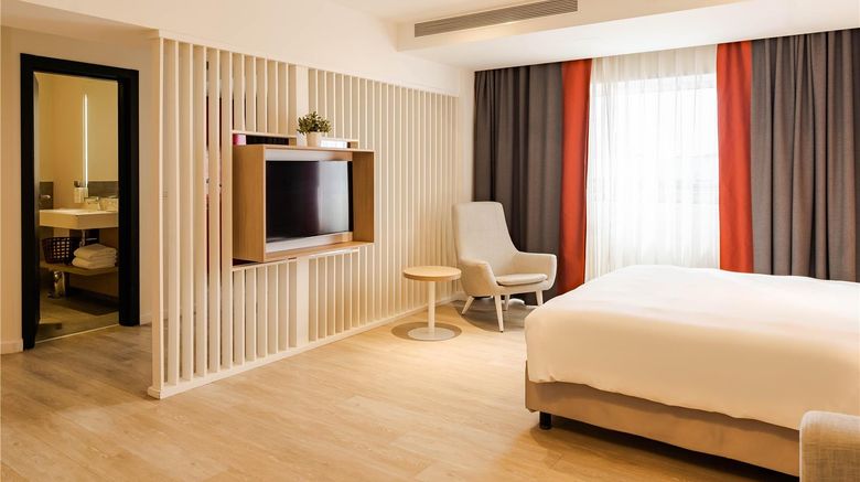 <b>Park Inn by Radisson Hotel & Residence Suite</b>. Images powered by <a href="https://iceportal.shijigroup.com/" title="IcePortal" target="_blank">IcePortal</a>.