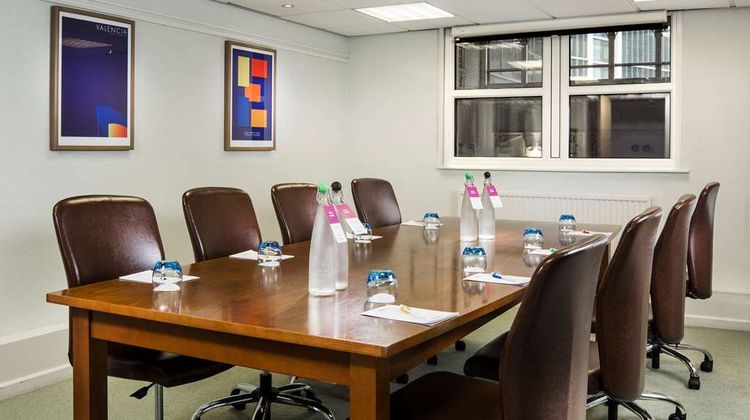 The Park Inn Cardiff City Centre Meeting