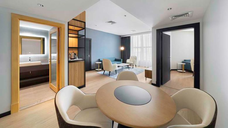 <b>Park Inn by Radisson Al Khobar Suite</b>. Images powered by <a href="https://iceportal.shijigroup.com/" title="IcePortal" target="_blank">IcePortal</a>.
