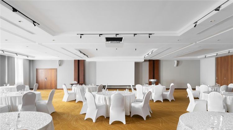 Park Inn by Radisson Al Khobar Meeting