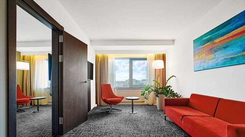 <b>Park Inn by Radisson Kyiv Troyitska Room</b>. Images powered by <a href="https://iceportal.shijigroup.com/" title="IcePortal" target="_blank">IcePortal</a>.