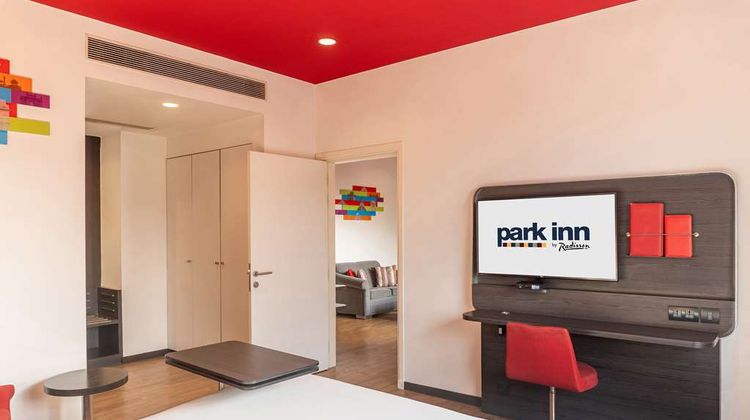 Park Inn By Radisson Delhi Lajpat Nagar Suite