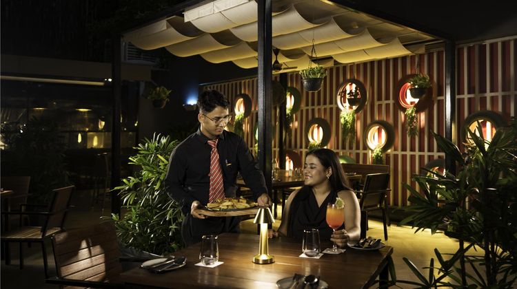 Park Inn By Radisson Delhi Lajpat Nagar Restaurant