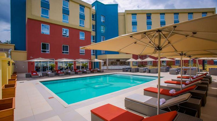 Park Inn by Radisson Kigali Pool