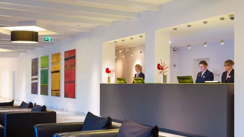 <b>Park Inn by Radisson Lubeck Lobby</b>. Images powered by <a href="https://iceportal.shijigroup.com/" title="IcePortal" target="_blank">IcePortal</a>.