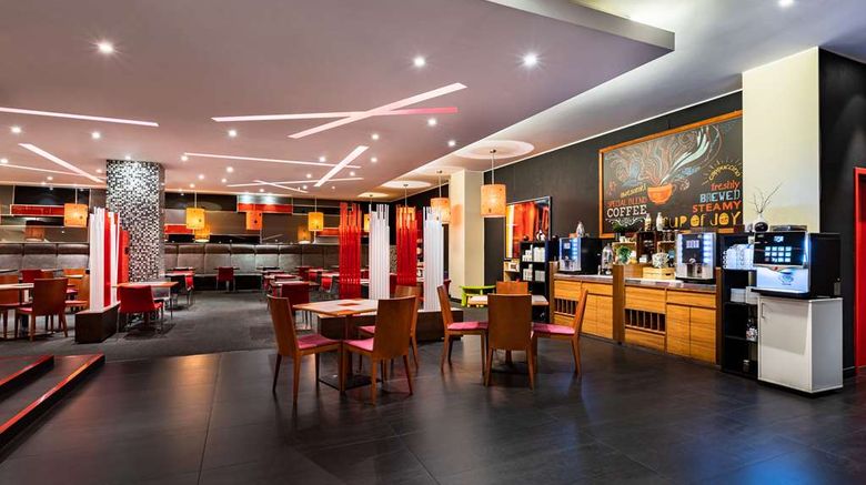 <b>Cosmos Saint-Petersburg Pribaltiyskaya Hotel Restaurant</b>. Images powered by <a href="https://iceportal.shijigroup.com/" title="IcePortal" target="_blank">IcePortal</a>.