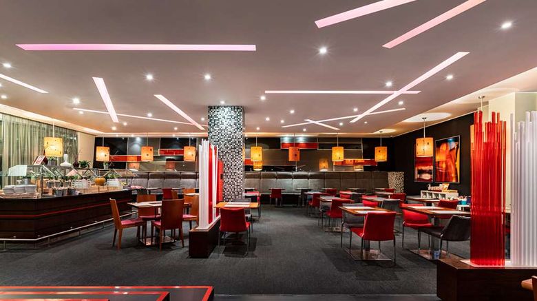 <b>Cosmos Saint-Petersburg Pribaltiyskaya Hotel Restaurant</b>. Images powered by <a href="https://iceportal.shijigroup.com/" title="IcePortal" target="_blank">IcePortal</a>.