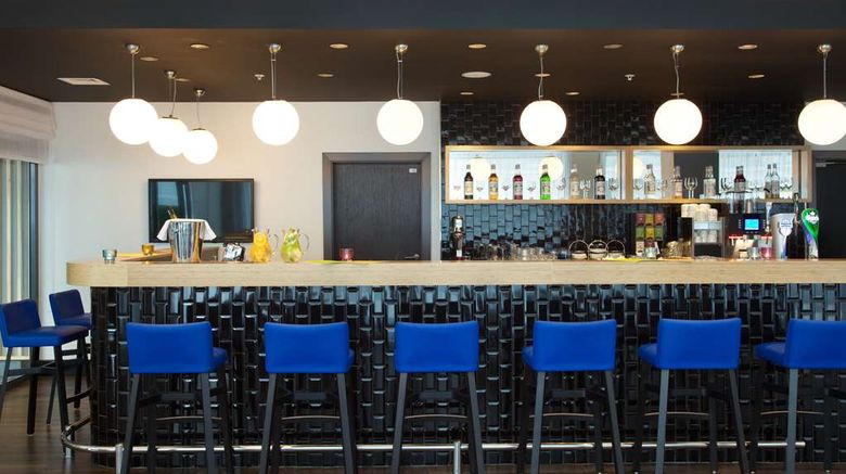 <b>Cosmos Saint-Petersburg Pulkovo Airport Restaurant</b>. Images powered by <a href="https://iceportal.shijigroup.com/" title="IcePortal" target="_blank">IcePortal</a>.