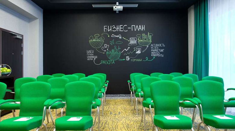 <b>Cosmos Saint-Petersburg Pulkovo Airport Meeting</b>. Images powered by <a href="https://iceportal.shijigroup.com/" title="IcePortal" target="_blank">IcePortal</a>.