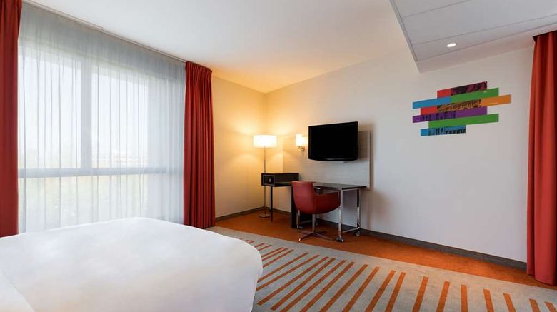 <b>Park Inn by Radisson Lille Grand Stade Room</b>. Images powered by <a href="https://iceportal.shijigroup.com/" title="IcePortal" target="_blank">IcePortal</a>.