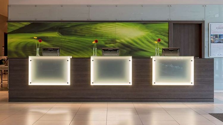 Park Inn by Radisson Linz Lobby