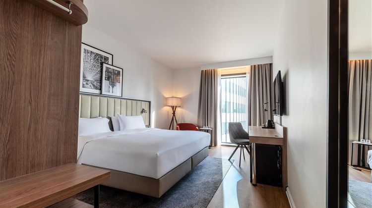 RD Hotel Manchester City Centre Net Zero Room