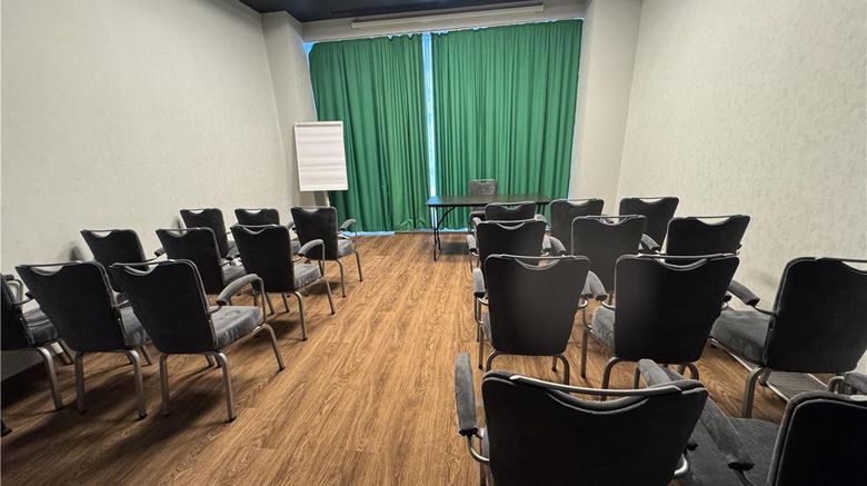 <b>Park Inn Novokuznetsk Meeting</b>. Images powered by <a href="https://iceportal.shijigroup.com/" title="IcePortal" target="_blank">IcePortal</a>.