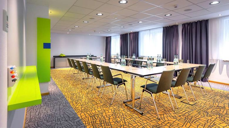 <b>Park Inn by Radisson Nuremberg Meeting</b>. Images powered by <a href="https://iceportal.shijigroup.com/" title="IcePortal" target="_blank">IcePortal</a>.