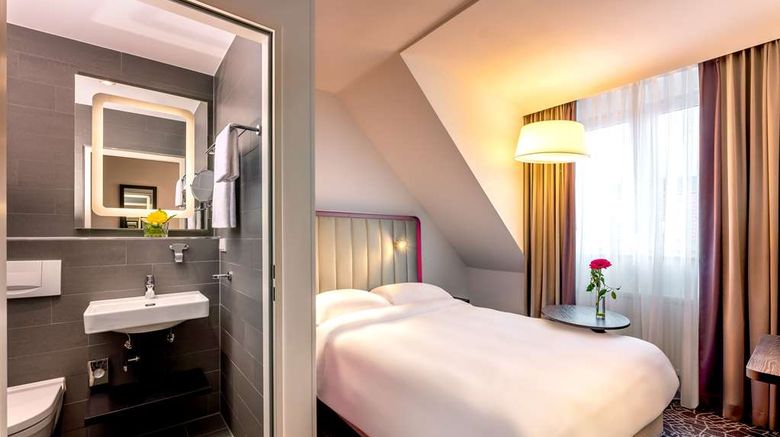 <b>Park Inn by Radisson Nuremberg Room</b>. Images powered by <a href="https://iceportal.shijigroup.com/" title="IcePortal" target="_blank">IcePortal</a>.