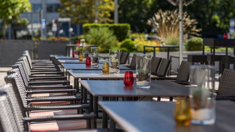 <b>Park Inn by Radisson Neumarkt Restaurant</b>. Images powered by <a href="https://iceportal.shijigroup.com/" title="IcePortal" target="_blank">IcePortal</a>.
