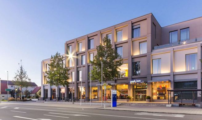 Park Inn by Radisson Neumarkt Exterior