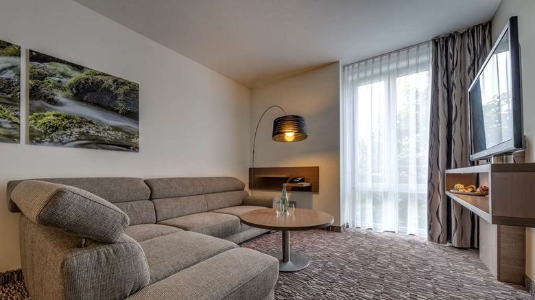 <b>Park Inn By Radisson Goettingen Suite</b>. Images powered by <a href="https://iceportal.shijigroup.com/" title="IcePortal" target="_blank">IcePortal</a>.