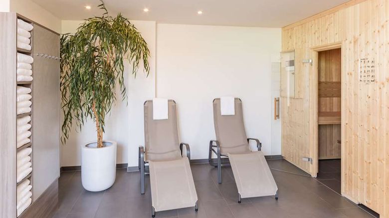 <b>Park Inn By Radisson Goettingen Health</b>. Images powered by <a href="https://iceportal.shijigroup.com/" title="IcePortal" target="_blank">IcePortal</a>.