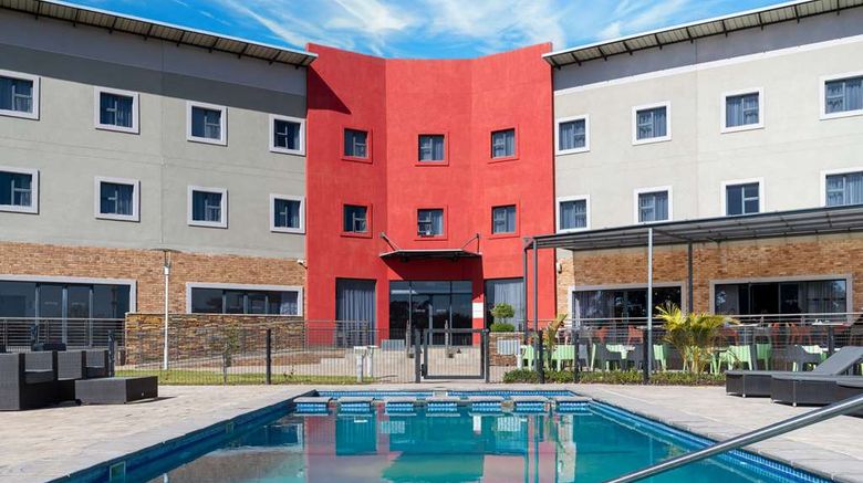 <b>Park Inn by Radisson Polokwane Pool</b>. Images powered by <a href="https://iceportal.shijigroup.com/" title="IcePortal" target="_blank">IcePortal</a>.
