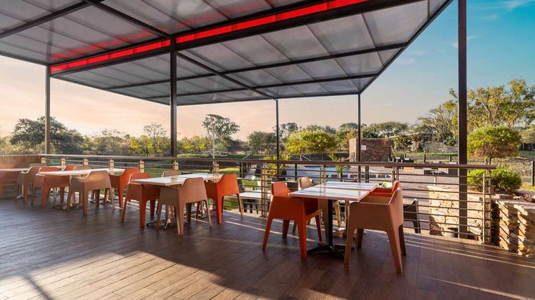 <b>Park Inn by Radisson Polokwane Restaurant</b>. Images powered by <a href="https://iceportal.shijigroup.com/" title="IcePortal" target="_blank">IcePortal</a>.