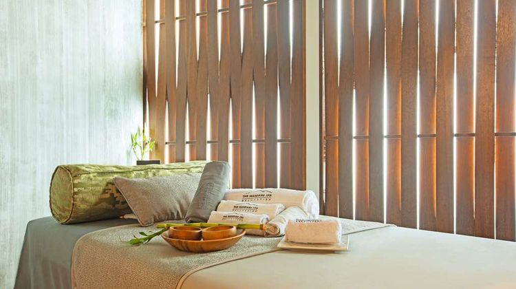 Park Inn by Radisson Clark Spa
