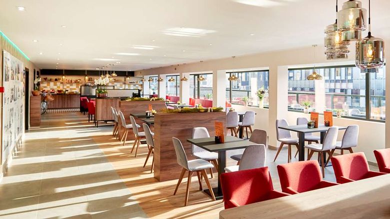 <b>Park Inn By Radisson Hasselt Restaurant</b>. Images powered by <a href="https://iceportal.shijigroup.com/" title="IcePortal" target="_blank">IcePortal</a>.