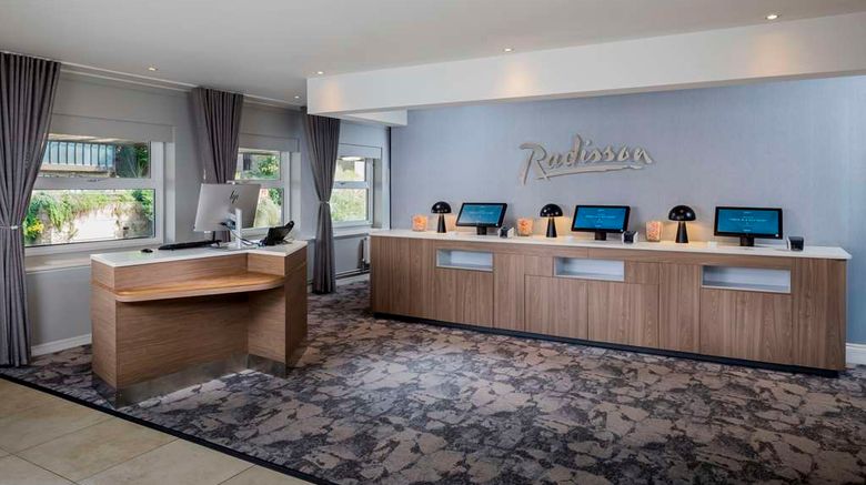 <b>Radisson Hotel York Lobby</b>. Images powered by <a href="https://iceportal.shijigroup.com/" title="IcePortal" target="_blank">IcePortal</a>.