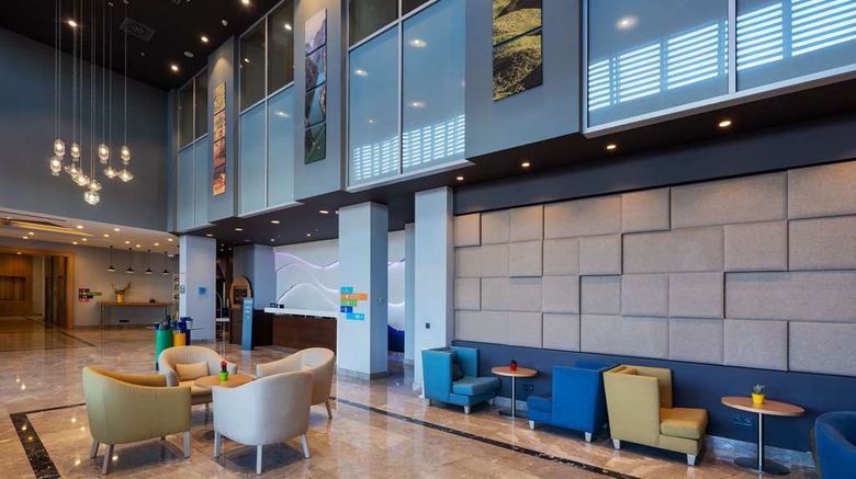 <b>Park Inn by Radisson Samsun Lobby</b>. Images powered by <a href="https://iceportal.shijigroup.com/" title="IcePortal" target="_blank">IcePortal</a>.