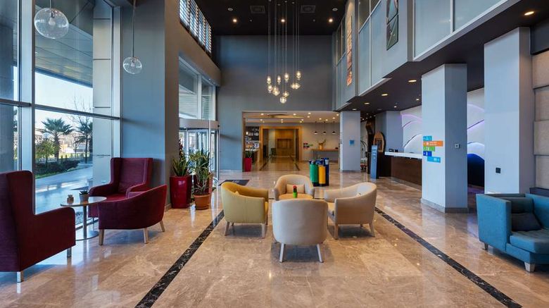 <b>Park Inn by Radisson Samsun Lobby</b>. Images powered by <a href="https://iceportal.shijigroup.com/" title="IcePortal" target="_blank">IcePortal</a>.