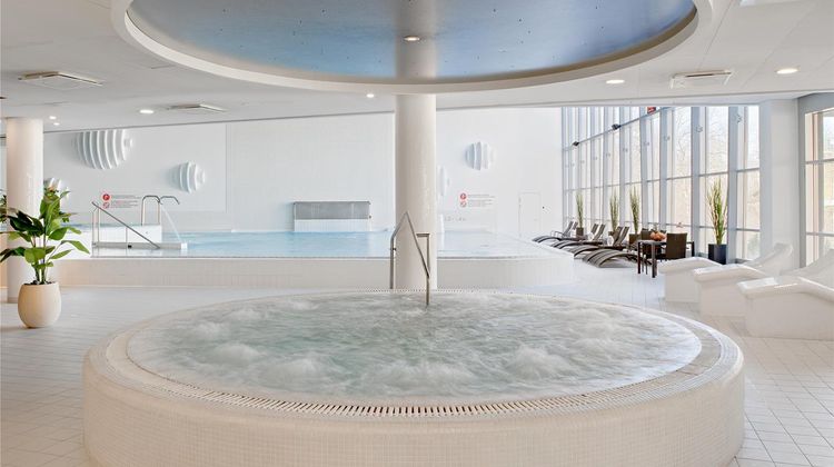 Park Inn By Radisson Meriton Tallinn Pool