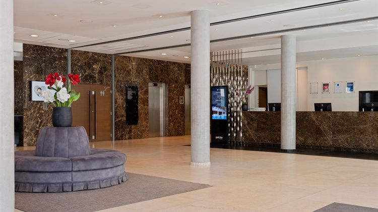 Park Inn By Radisson Meriton Tallinn Lobby