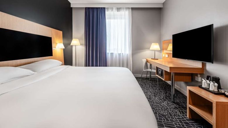 <b>Park Inn Peterborough Room</b>. Images powered by <a href="https://iceportal.shijigroup.com/" title="IcePortal" target="_blank">IcePortal</a>.