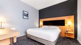 <b>Park Inn Peterborough Room</b>. Images powered by <a href="https://iceportal.shijigroup.com/" title="IcePortal" target="_blank">IcePortal</a>.