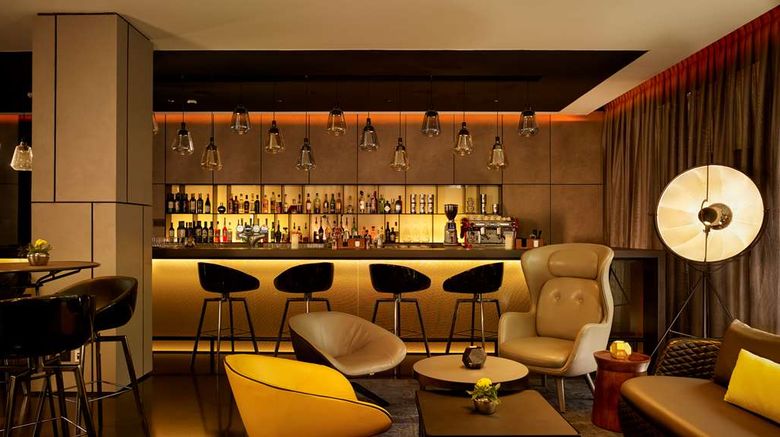 <b>Park Plaza London Park Royal Restaurant</b>. Images powered by <a href="https://iceportal.shijigroup.com/" title="IcePortal" target="_blank">IcePortal</a>.