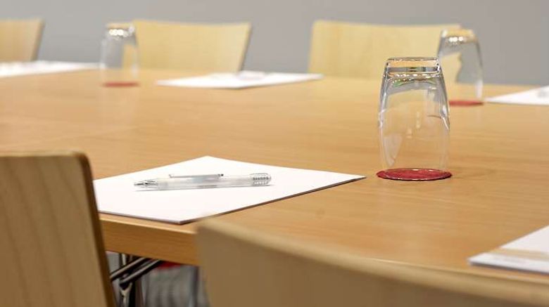 <b>Park Plaza Berlin Meeting</b>. Images powered by <a href="https://iceportal.shijigroup.com/" title="IcePortal" target="_blank">IcePortal</a>.