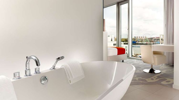 Art'otel Cologne By Park Plaza Suite