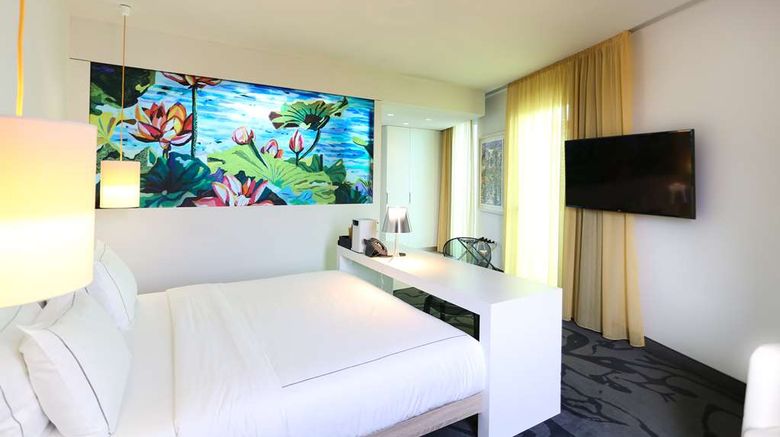 <b>Art'otel Cologne By Park Plaza Suite</b>. Images powered by <a href="https://iceportal.shijigroup.com/" title="IcePortal" target="_blank">IcePortal</a>.