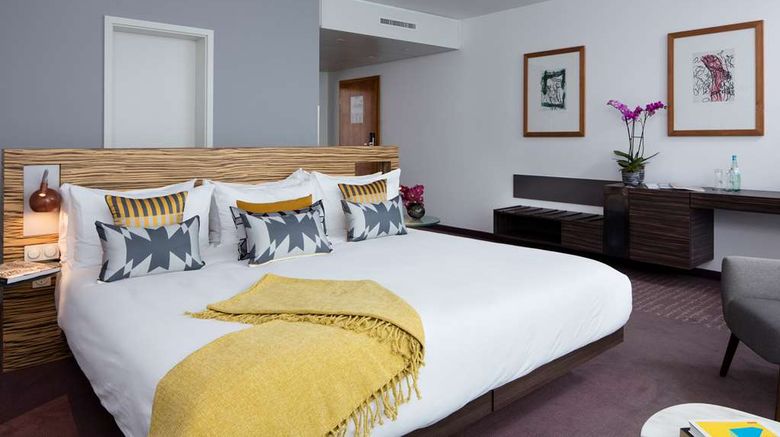<b>art'otel berlin mitte, by Park Plaza Suite</b>. Images powered by <a href="https://iceportal.shijigroup.com/" title="IcePortal" target="_blank">IcePortal</a>.