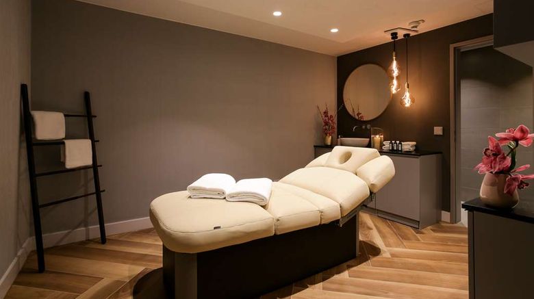 <b>art'otel berlin mitte, by Park Plaza Spa</b>. Images powered by <a href="https://iceportal.shijigroup.com/" title="IcePortal" target="_blank">IcePortal</a>.