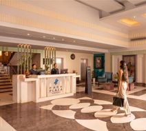 Park Plaza Gurgaon Lobby