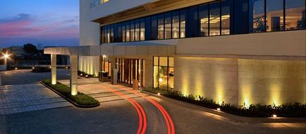 Park Plaza Zirakpur Exterior