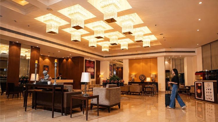 Park Plaza Zirakpur Lobby