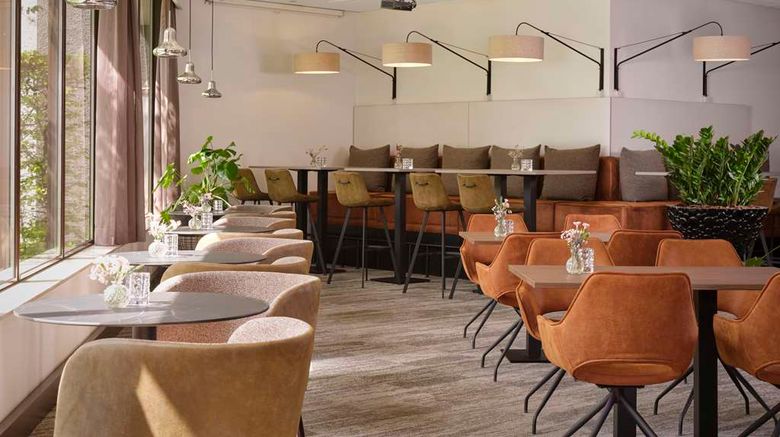 <b>Park Plaza Eindhoven Lobby</b>. Images powered by <a href="https://iceportal.shijigroup.com/" title="IcePortal" target="_blank">IcePortal</a>.