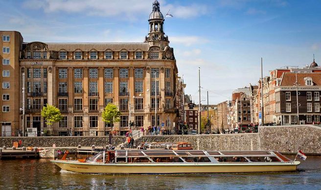 art'otel Amsterdam Exterior
