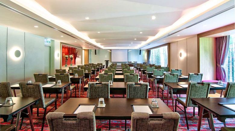 <b>Park Plaza Bangkok Soi 18 Meeting</b>. Images powered by <a href="https://iceportal.shijigroup.com/" title="IcePortal" target="_blank">IcePortal</a>.