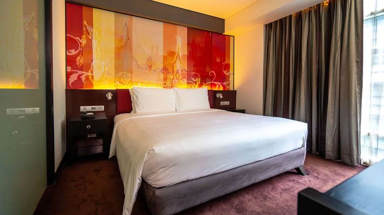 <b>Park Plaza Bangkok Soi 18 Suite</b>. Images powered by <a href="https://iceportal.shijigroup.com/" title="IcePortal" target="_blank">IcePortal</a>.