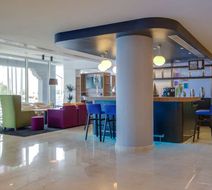 Park Inn by Radisson Dammam Lobby