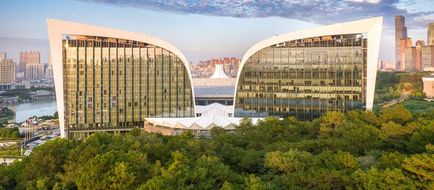 Howard Johnson CAEXPO Plaza Nanning Exterior