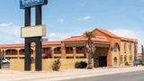 Travelodge by Wyndham Kingman Exterior